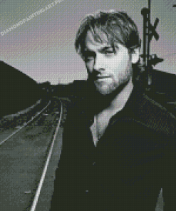 Black And White Stuart Townsend Diamond Painting