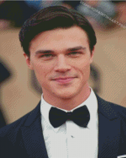 Cool Finn Wittrock Diamond Painting