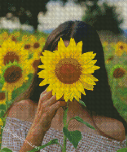 Girl With Sunflower Diamond Painting