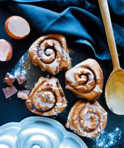 Cinnamon Roll With Cream Diamond Painting