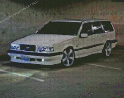 Vintage Volvo 850 White Car Diamond Painting