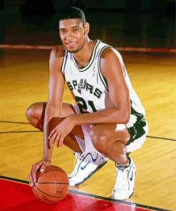 Tim Duncan Basketballer Holding A ball Diamond Painting